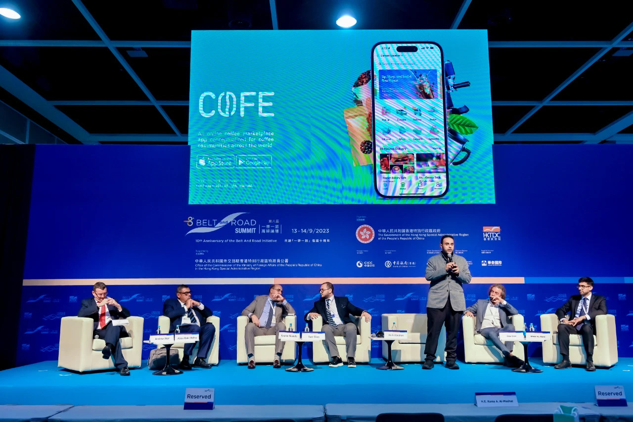 COFE founder participates in the Belt and Road Summit project roadshow