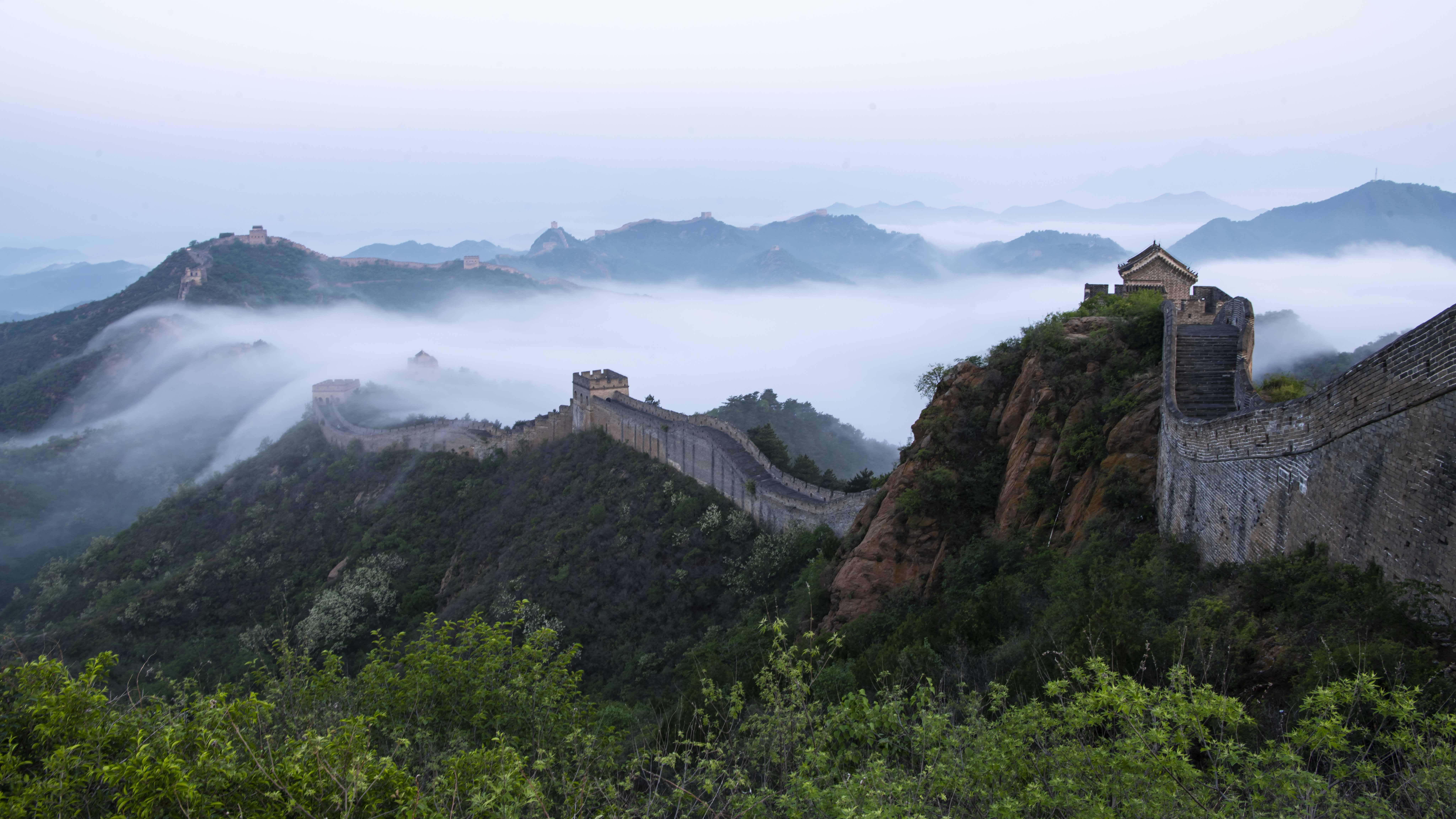 The Jinshanling Great Wall is shrouded in mist