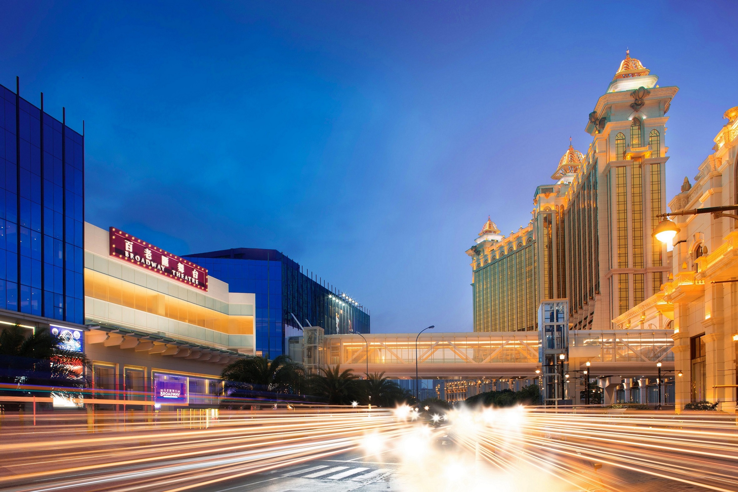 Broadway Macau is just a 90-second walk via an air-conditioned pedestrian bridge from Galaxy Macau.