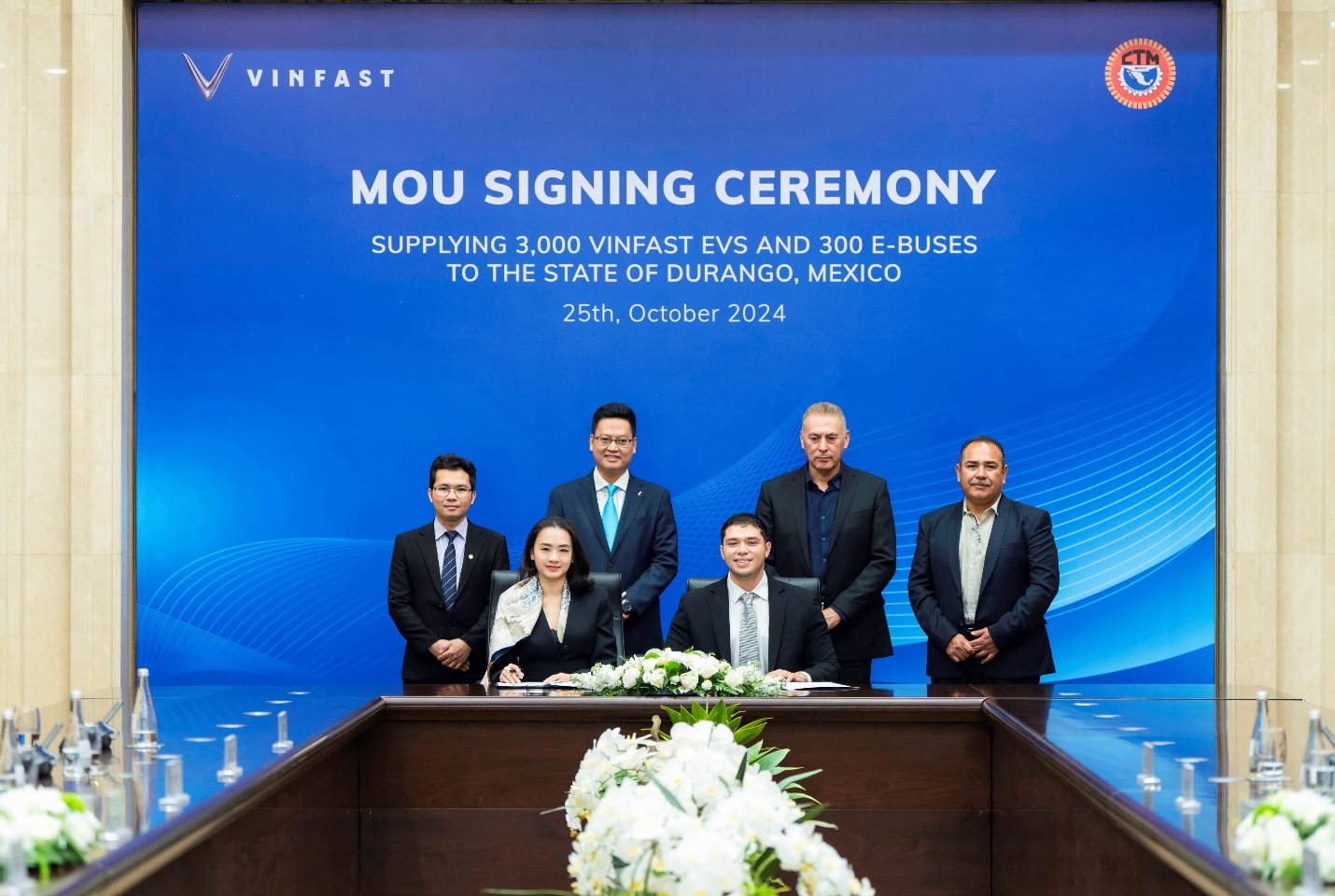 VinFast and Durango Drivers’ Union sign strategic MOU on green transition of public transport in Mexico