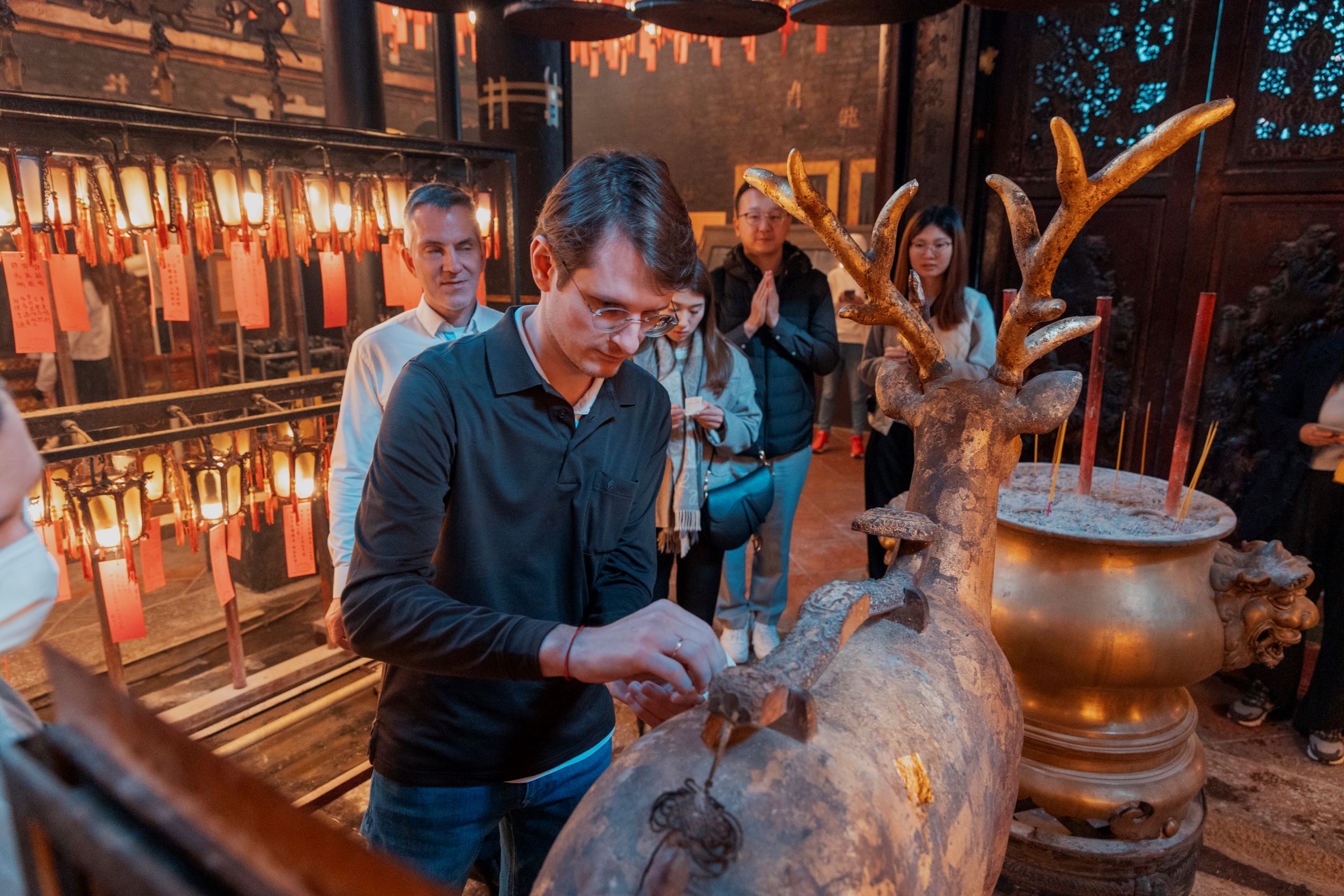 Asia Financial Forum guest at Man Mo Temple