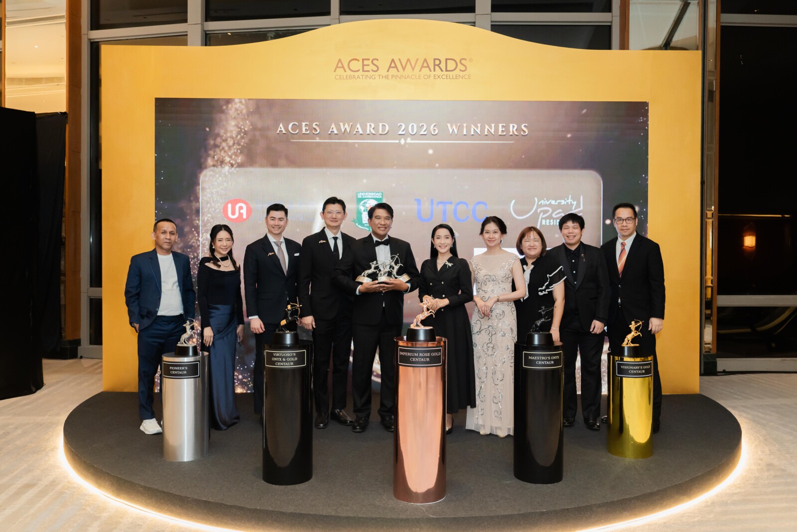 Assoc. Prof. Thanavath Phonvichai, Ph.D., President of the University of the Thai Chamber of Commerce (UTCC), Outstanding Leaders in Asia at the ACES Awards 2026 in Kuala Lumpur, Malaysia.