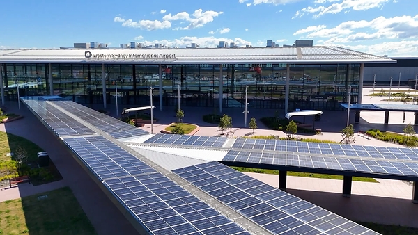 Trinasolar and Smart Commercial Energy deliver a landmark 4.5MW rooftop solar installation at Western Sydney International Airport (Credit: Western Sydney International Airport)